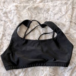 Onzie sports bra, size M/L, black, barely worn